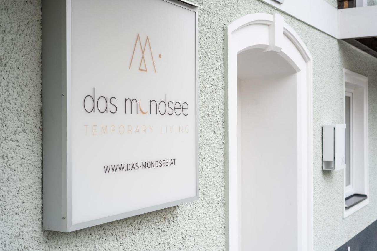das mondsee Buitenkant foto