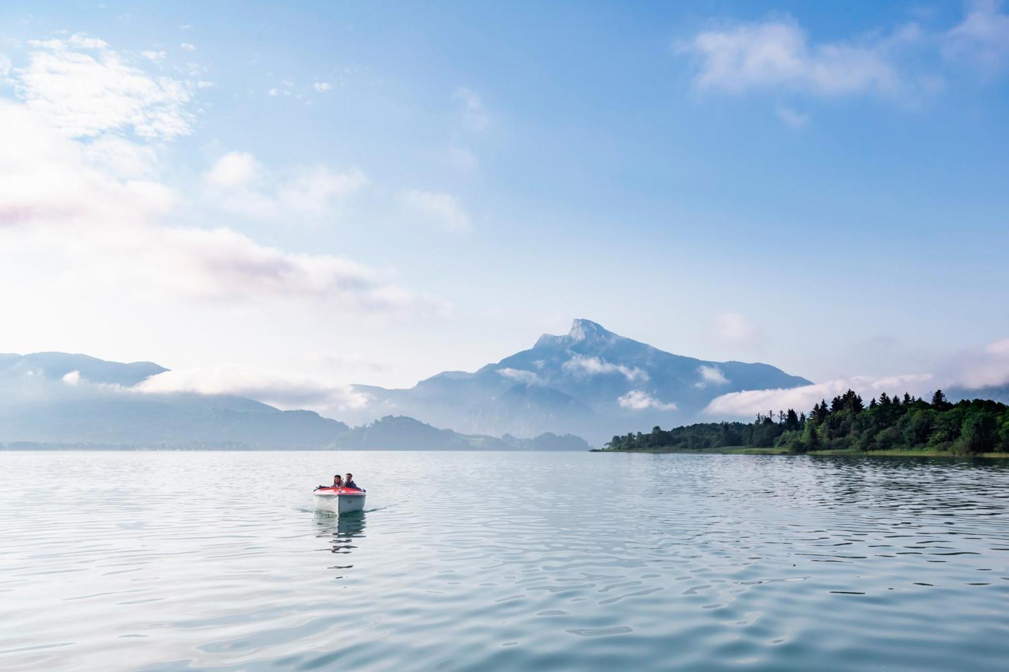 das mondsee Buitenkant foto